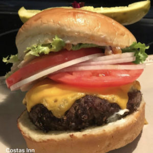 Types of Cheese to Use on a Cheeseburger 