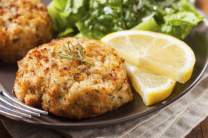 What Are The Best Sides with Crab Cakes? 