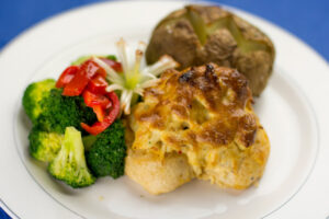 Why You Should Treat Your Father to Delicious Blue Crabs and Crab Cakes for Father’s Day
